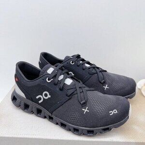 On Cloud X 3 Running Shoe Lightweight Training Black Mens Size US 7.5
